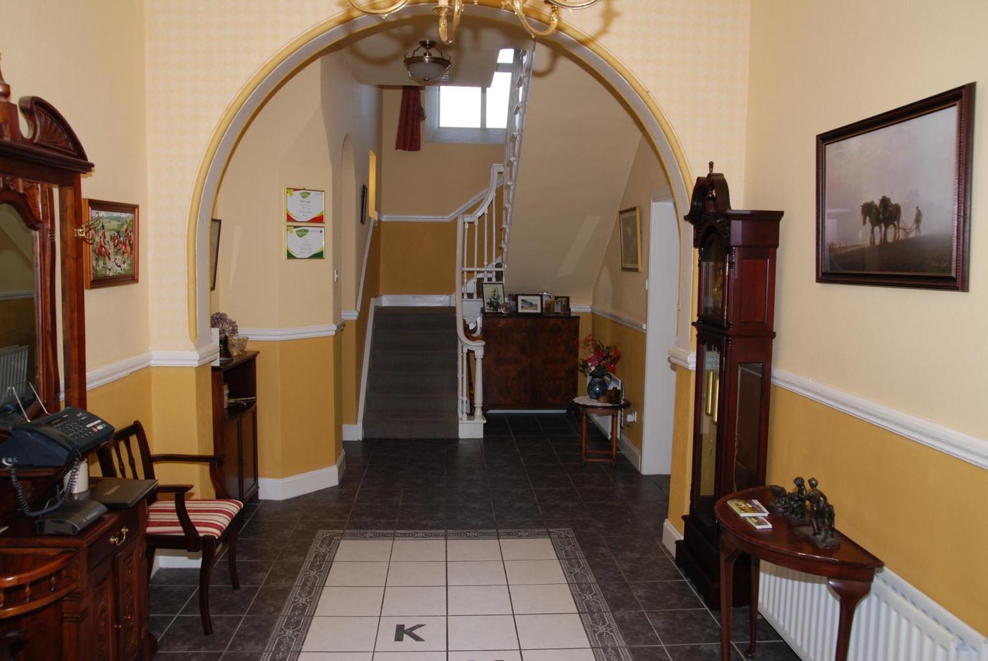 Kilburn House B&B Milltown  エクステリア 写真